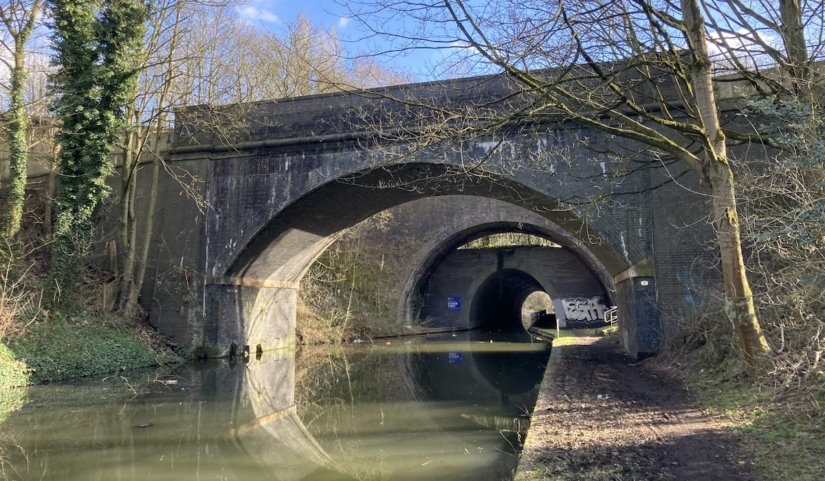 Trio of arches crossing the BCN Old Main Line canal at Smethwick